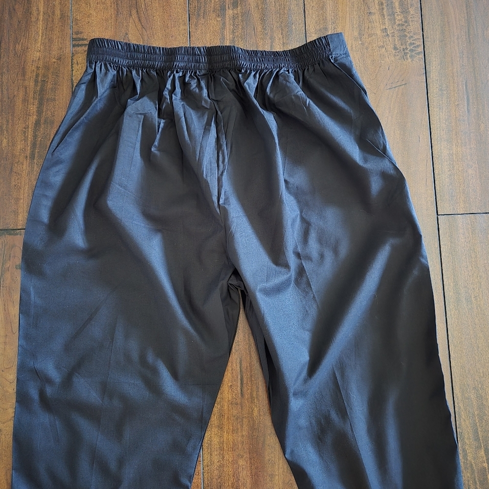 Women's Baroque Embroidered Black Cotton Casual Straight Pants Size Medium - Picture 4 of 7